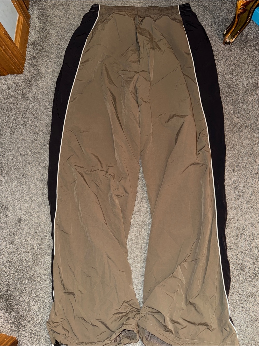 ONER Two-Tone Track Pants in tan & Black - Picture 6 of 7